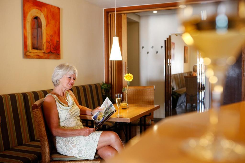 Hotel Rennschuh เกิตทิงเงน ภายนอก รูปภาพ